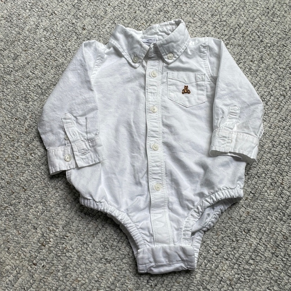 Baby gap white button down onesie. 6-12 months
